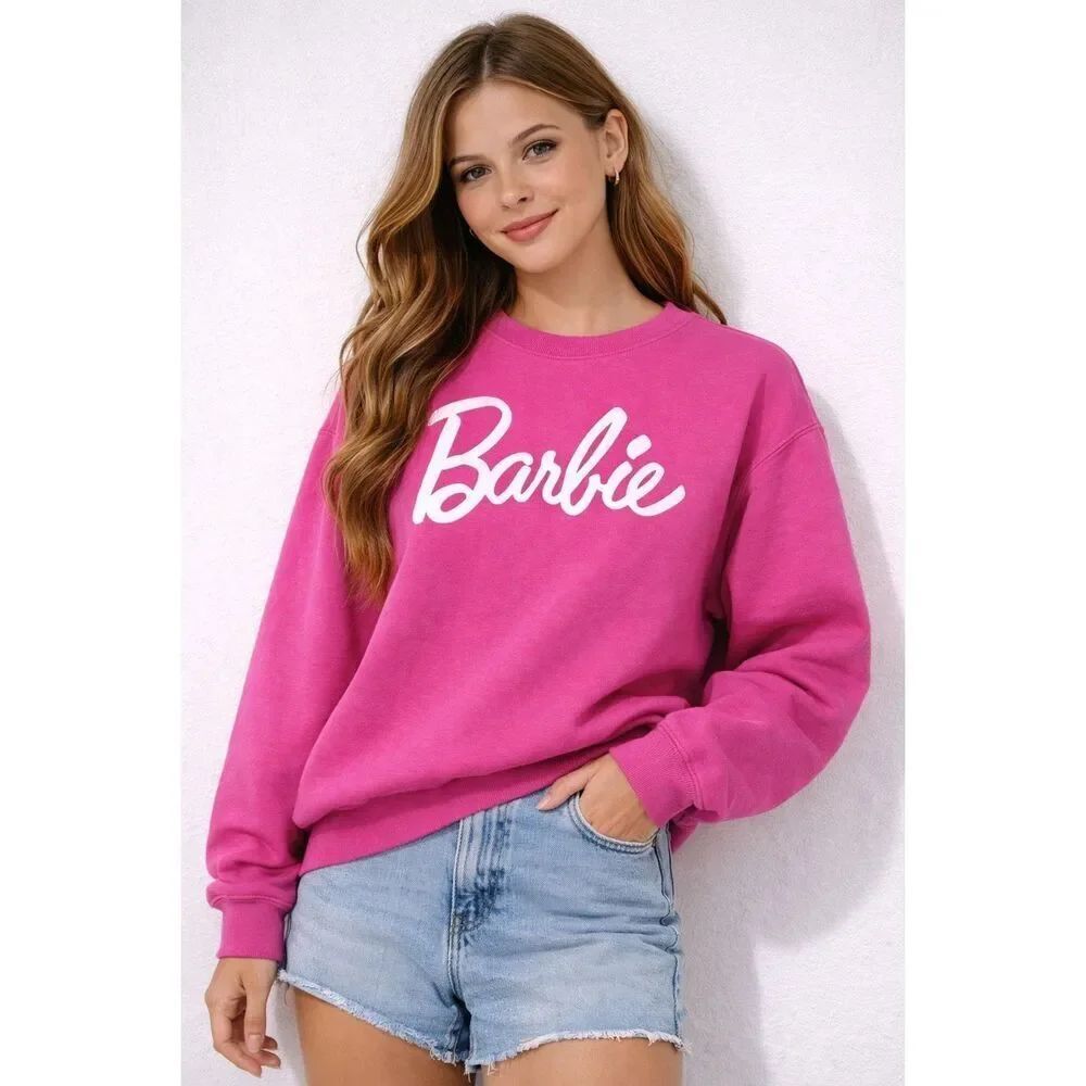 Barbie Pink Sweatshirt Women’s Sz M Crewneck Graphic Logo Mattel Casual Pullover